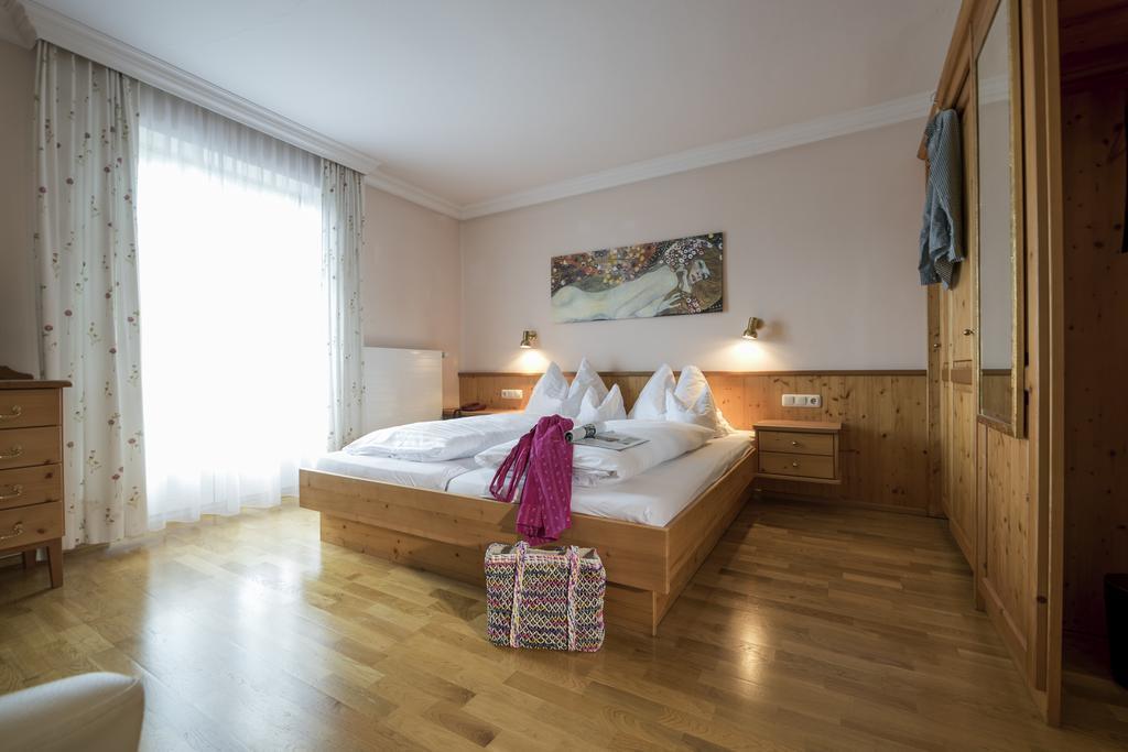 Hotel & Restaurant Ragginger Attersee 널스돌프앰아테시 외부 사진