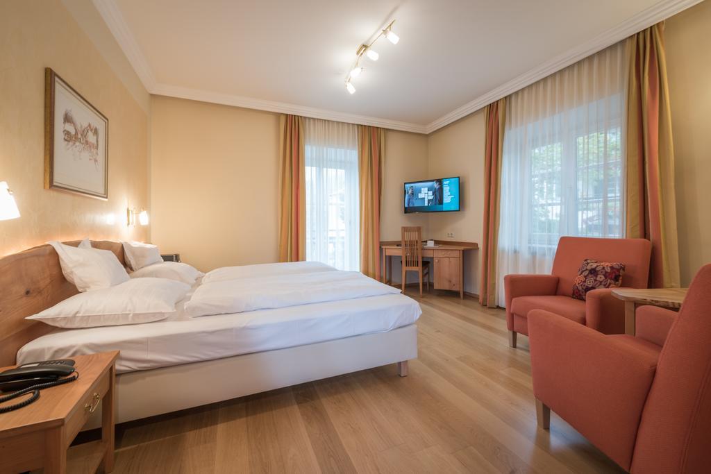 Hotel & Restaurant Ragginger Attersee 널스돌프앰아테시 외부 사진